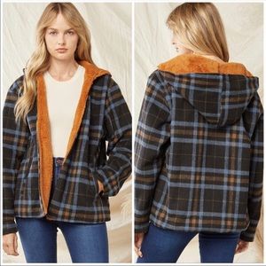 Sold/PamGorgeous Medium-weight WovenJacket 🌟 M